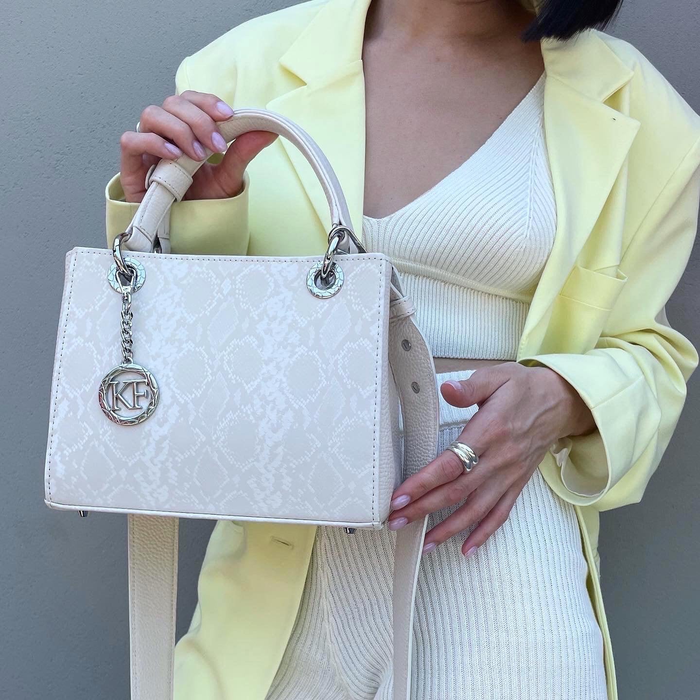 il_fullxfull.3147452798_113l